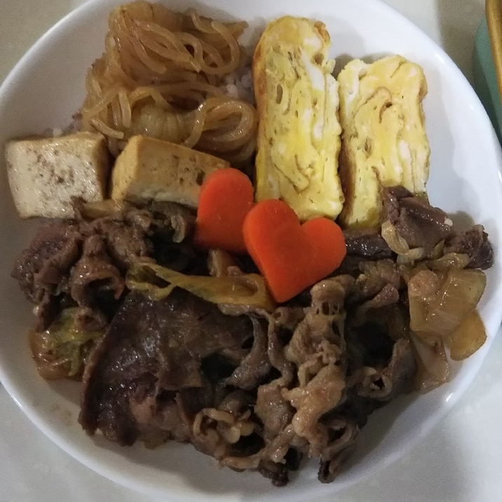 バレンタインに で型抜き すき焼き丼 レシピ 作り方 By シェリママ 楽天レシピ バレンタインに で型抜き すき焼き丼 レシピ 作り方 By シェリママ 楽天レシピ